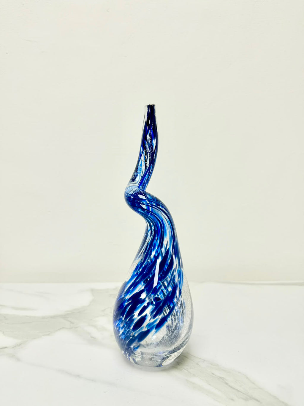 Corno Blu Cobalto con riflessi argentati