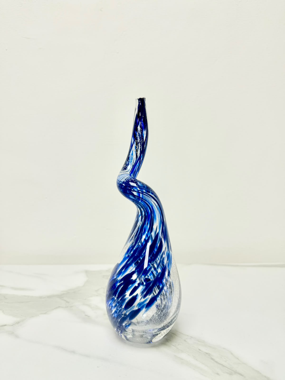 Corno Blu Cobalto con riflessi argentati