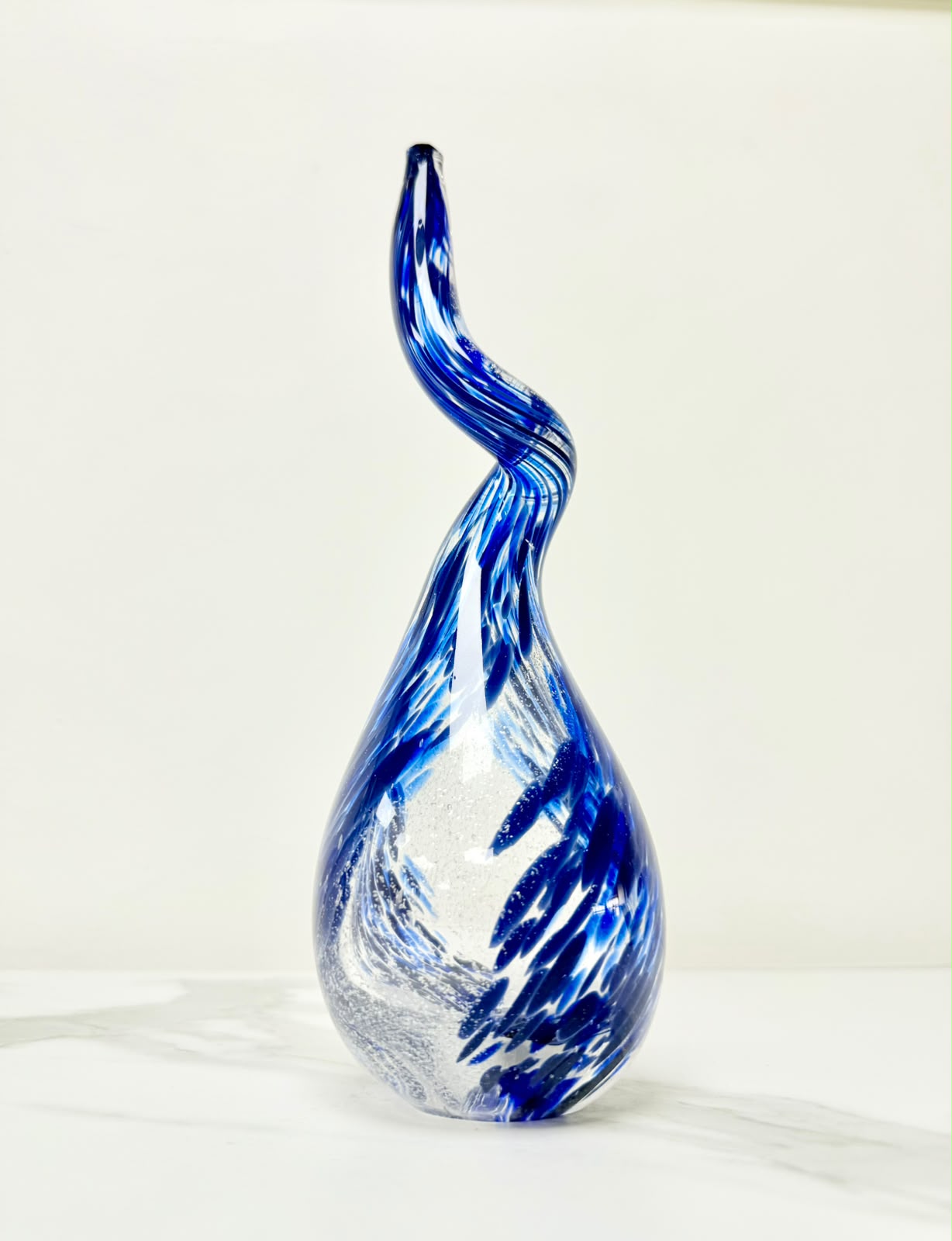 Corno Blu Cobalto con riflessi argentati