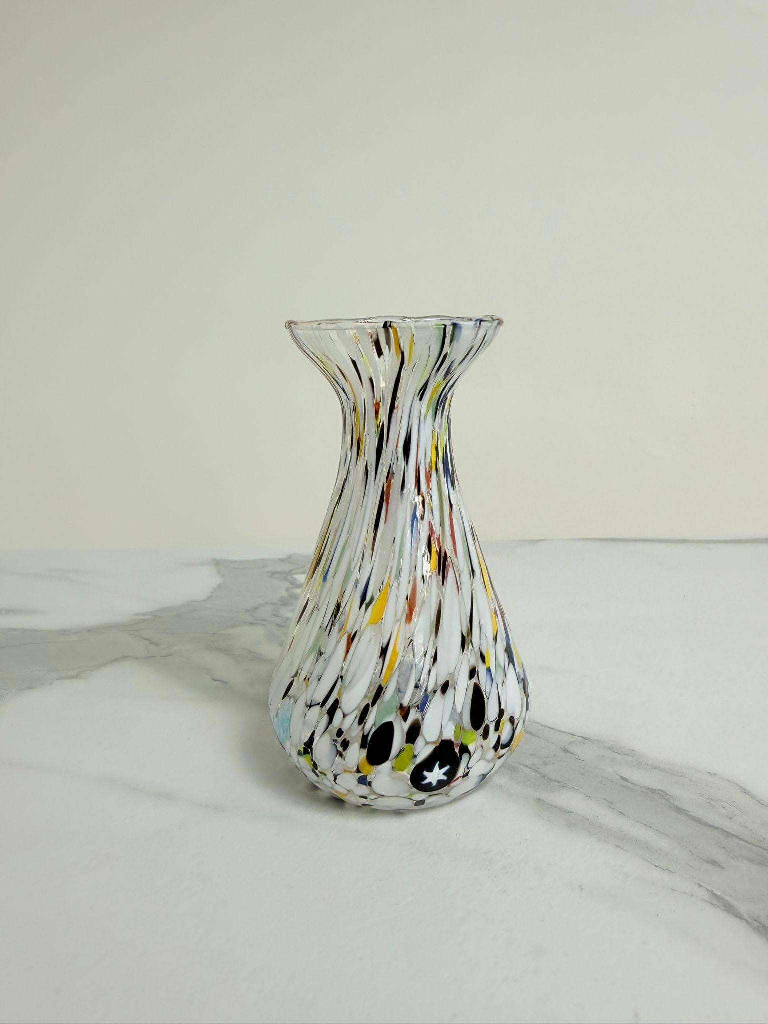 Murano Glass Vase | Certified Murano Glass | Made in Italy | Decorative Vase | Collection Begonia