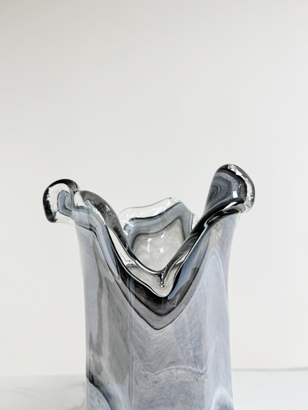 Murano Glass Vase | Certified Murano Glass | Made in Italy | Decorative Vase | Collection Tulipano Medio