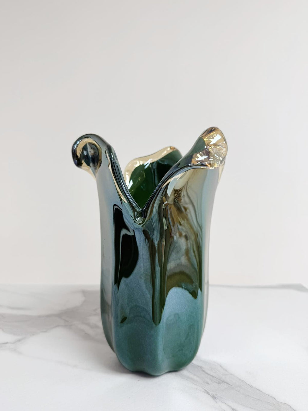 Murano Glass Vase | Certified Murano Glass | Made in Italy | Decorative Vase | Collection Tulipano Medio