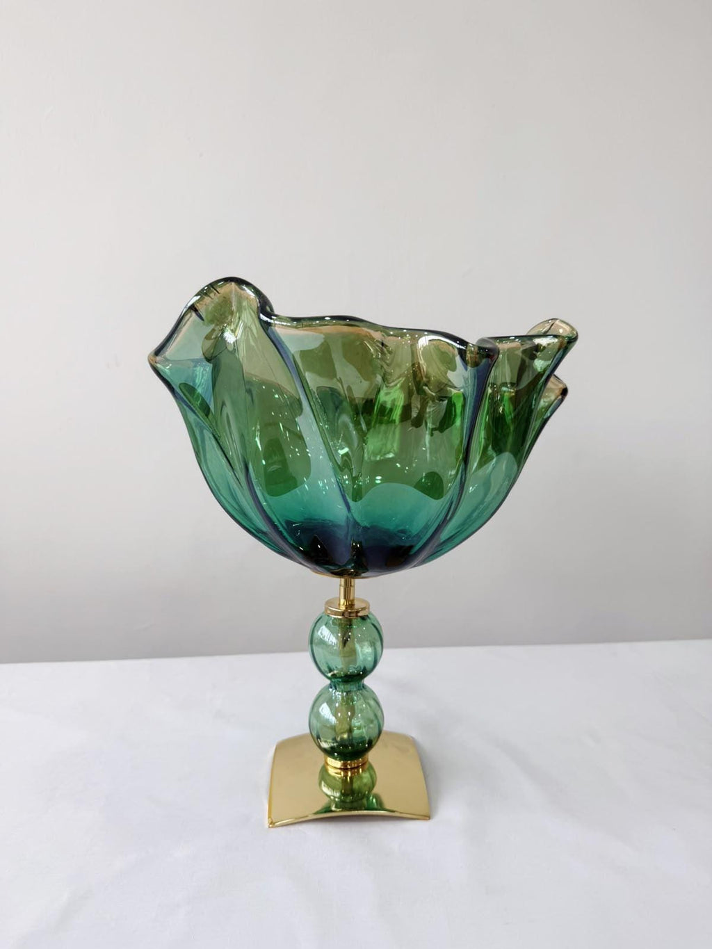Murano Glass Centerpiece | Certified Murano Glass | Made in Italy | Table Decoration | Collection Fazzoletto Pasta di Vetro Verde con base