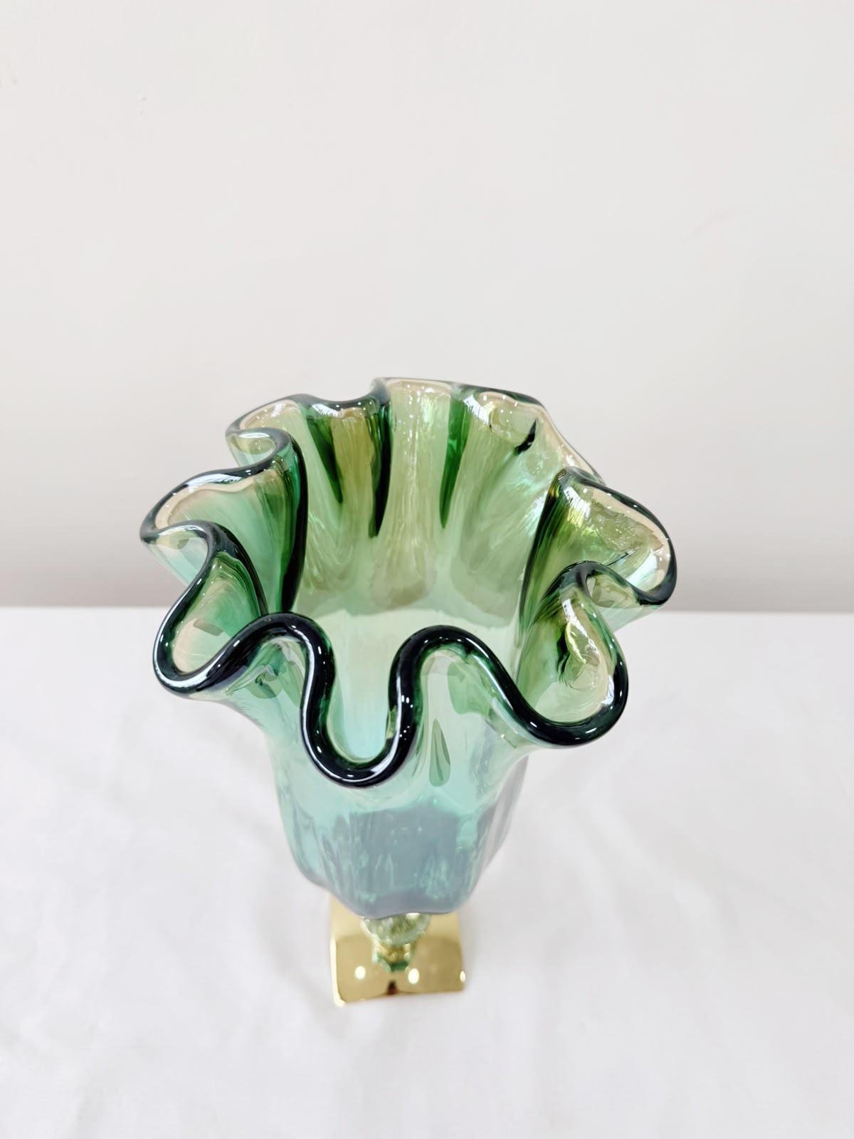 Murano Glass Vase | Certified Murano Glass | Made in Italy | Decorative Vase | Collection Pasta di Vetro Verde con base