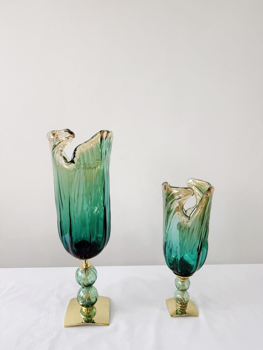 Murano Glass Vase | Certified Murano Glass | Made in Italy | Decorative Vase | Collection Pasta di Vetro Verde con base